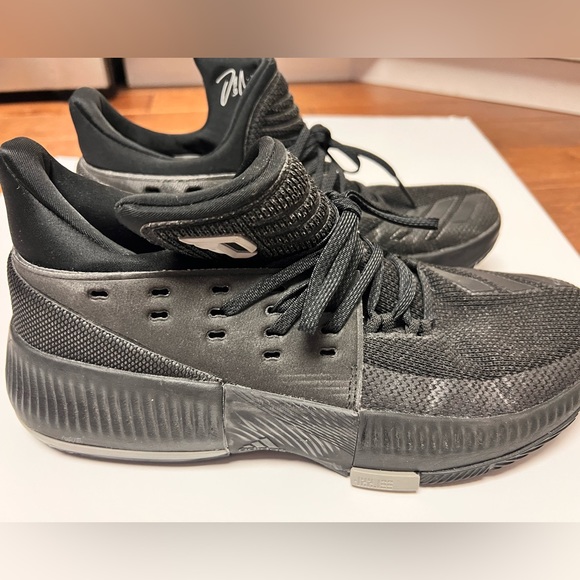 adidas Other - Adidas Men’s Size 7.5